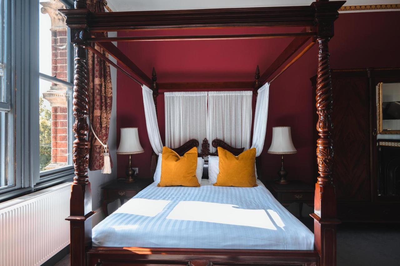 The Godwins Hotel Lugwardine Buitenkant foto