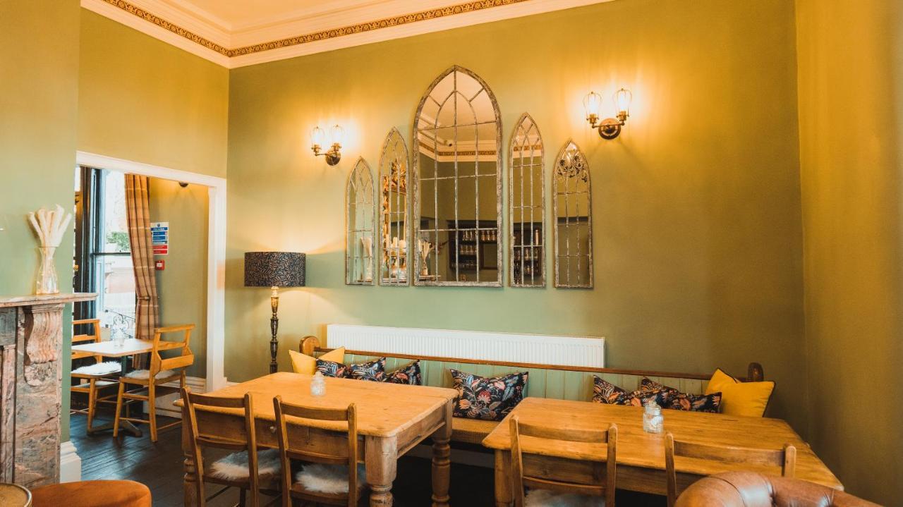 The Godwins Hotel Lugwardine Buitenkant foto